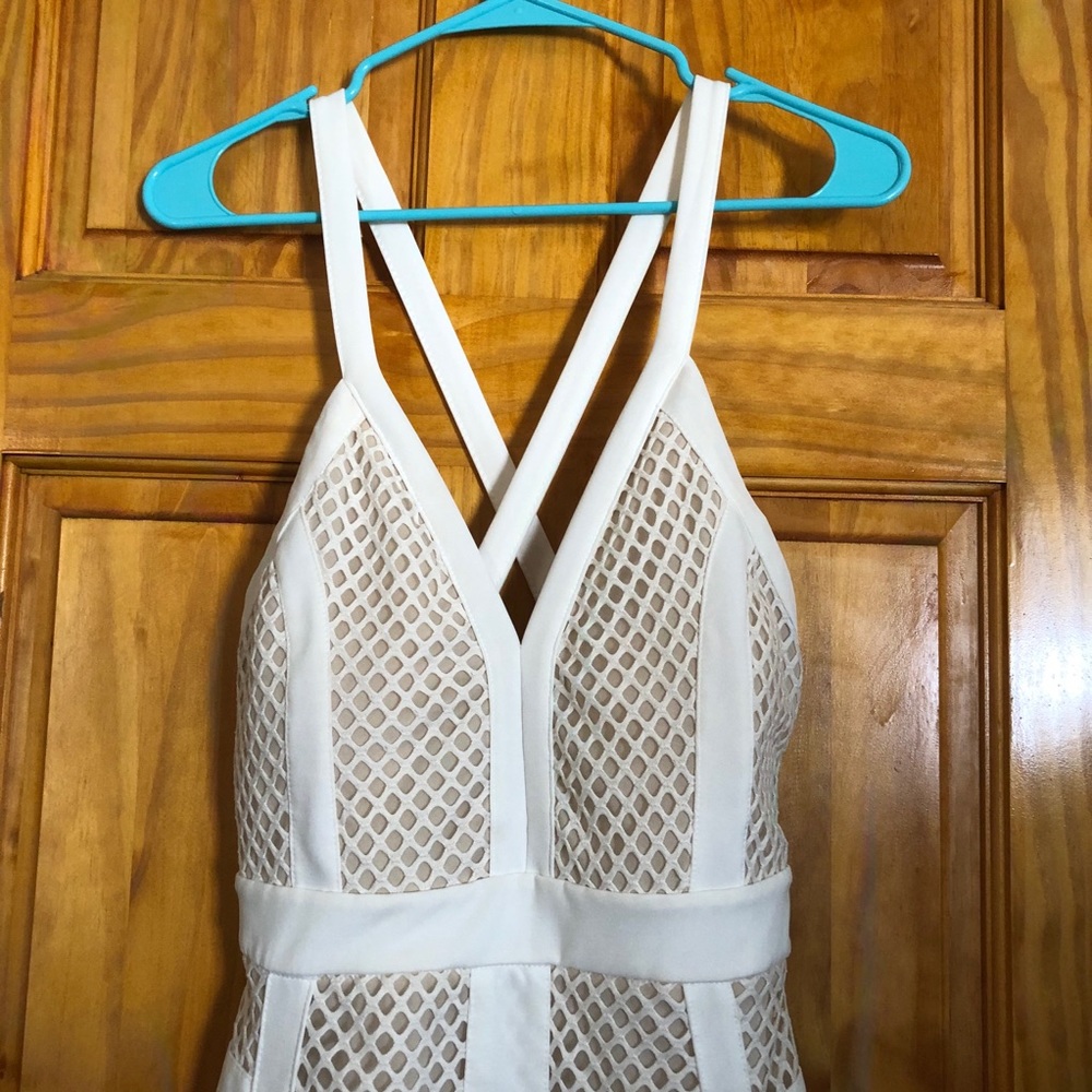 BOGO nude and white net bodycon dress - Picture 3 of 7